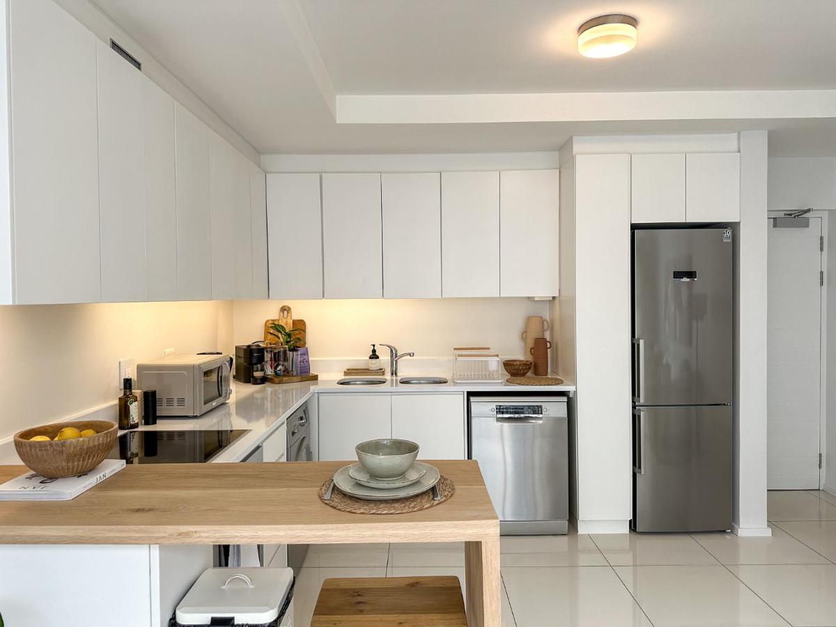 Luxury 1Br Green Point - Walk To Sea Point Promenade! Rooftop Pool, Secure Parking Кейптаун Экстерьер фото